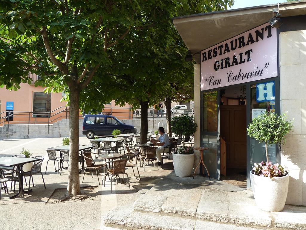 Restaurant Fonda Giralt Hotell Amer Eksteriør bilde